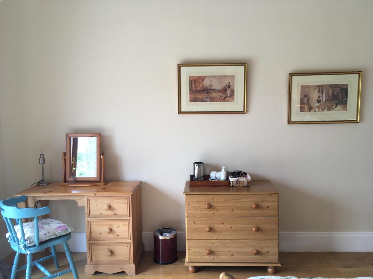 Neuadd Villa Llanwnen 외부 사진
